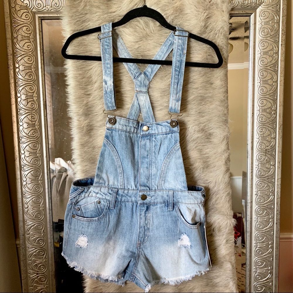 NWT s denim overall shorts